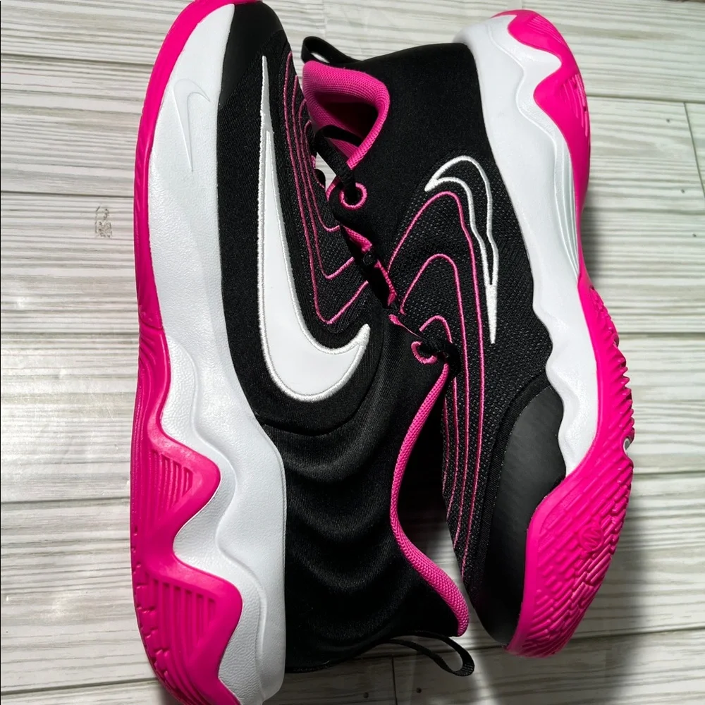 Nike‎ Giannis Immortality 4 Big Kids' Basketball Shoes sneakers Black Pink 7Y